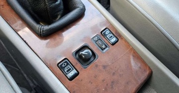 Mercedes W124 Sedan 2.0 136KM 1993 Mercedes-Benz W124 (1984-1993) 2.0I 136KM Klima Skora Z Grecji Bez rdzy, zdjęcie 13