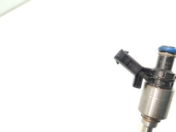 AUDI A3 VSTŘIKOVAČE PALIVA 1.8 TFSI BENZÍN 0261500057