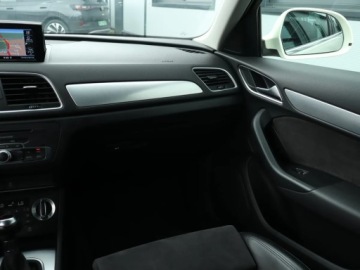 Audi Q3 I SUV 1.4 TFSI 150KM 2014 Audi Q3 1.4 TFSI, Salon Polska, Automat, Skóra, zdjęcie 7