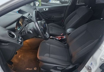 Ford Fiesta VII Hatchback 3d Facelifting 1.0 EcoBoost 100KM 2013 Ford Fiesta Ford Fiesta 1.0 EcoBoost Titanium Benzyna 101KM, zdjęcie 26