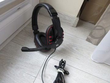 ИГРОВЫЕ НАУШНИКИ G МИКРОФОН В ОЧЕНЬ ХОРОШЕМ СОСТОЯНИИ РЕАЛЬНОЕ ФОТО