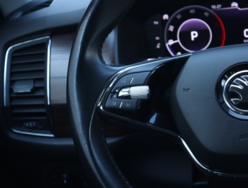 Skoda Kodiaq I SUV 2.0 TDI 150KM 2020 Skoda Kodiaq 2.0 TDI, Salon Polska, 4X4, Automat, zdjęcie 23