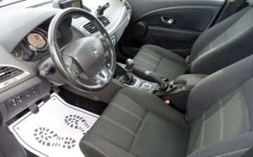 Renault Megane III Grandtour Facelifting 2013 dCi 110KM 2014 Renault Megane 1.5DCI 110KM LIFT Bezwypadkowa Zero korozji LED Navi Klimat, zdjęcie 10