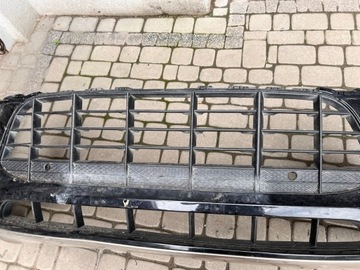 MACAN NÁRAZNÍK NE PŘILEPENÝ