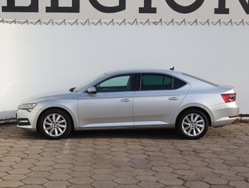 Skoda Superb III Liftback Facelifting 1.5 TSI 150KM 2019 Skoda Superb 1.5 TSI, Salon Polska, Klima, zdjęcie 2