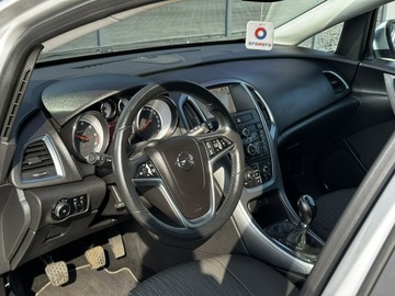 Opel Astra J Sports Tourer Facelifting 1.7 CDTI ECOTEC 110KM 2013 Opel Astra 2 kpl.kół, Navi, LED, Klimatyzacja, zdjęcie 8