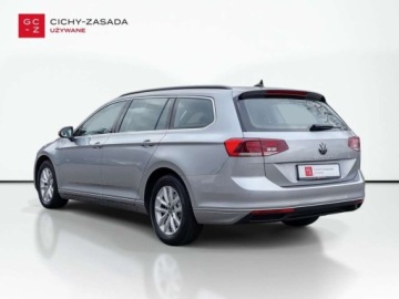 Volkswagen Passat B8 Variant Facelifting 2.0 TDI SCR 150KM 2022 Volkswagen Passat Variant HAK Faktura VAT Kamera Nawigacja 2.0 Diesel, zdjęcie 2