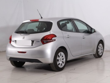 Peugeot 208 I 2016 Peugeot 208 1.6 BlueHDi, Klima, Tempomat, zdjęcie 4
