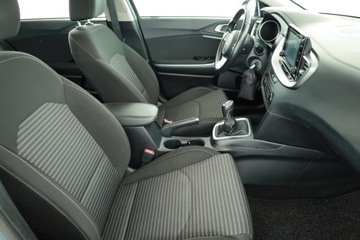 Kia Ceed III Kombi Facelifting 1.5 T-GDI 160KM 2022 Kia Ceed 1.5 T-GDI, Salon Polska, 1. Właściciel, zdjęcie 6