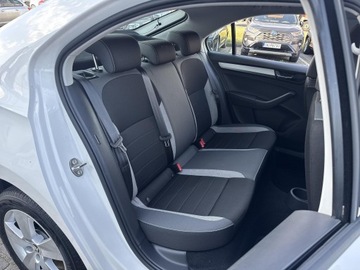 Skoda Rapid II Liftback Facelifting 1.0 TSI 95KM 2018 Škoda RAPID 1.0 TSI Ambition, zdjęcie 20