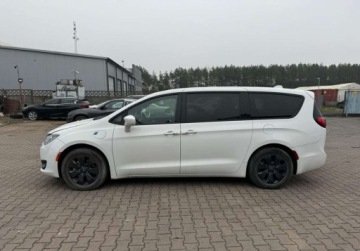 Chrysler Pacifica II 2020 Chrysler Pacifica 2020 Chrysler Pacifica S Hybrid - w POLSCE po oplatach
