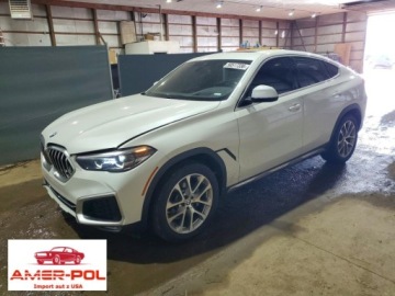 BMW X6 G06 2021 BMW X6 2021 BMW X6 XDRIVE40I 3.0 Benzyna 335KM
