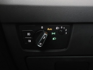 Volkswagen Passat B8 Variant 1.4 TSI BlueMotion Technology ACT 150KM 2016 Volkswagen Passat Comfortline 150KM navi PDC, zdjęcie 29