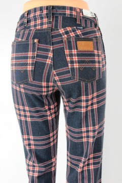 ПРЯМЫЕ ДЖИНСЫ БОЙФРЕНД WRANGLER РЕТРО _ W26 L32