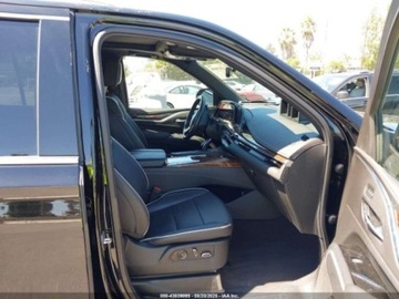 Cadillac Escalade III 2023 Cadillac Escalade Premium Luxury 2023 6.2l 6.2 Benzyna 420KM, zdjęcie 9