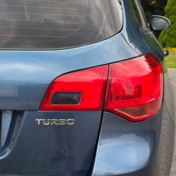 Opel Astra J Sports Tourer Facelifting 1.4 Twinport ECOTEC 100KM 2013 Opel Astra J 1.4 Benzyna 100KM Selection, zdjęcie 27