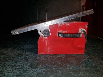 PIŁA STOŁOWA (1260)