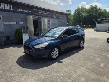 Ford Focus III Kombi Facelifting 1.0 EcoBoost 100KM 2017 Ford Focus 1.0 Ecoboost 100 KM, zdjęcie 2