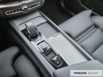 Volvo XC60 II Crossover Plug-In Facelifting 2.0 T8 455KM 2024 Volvo XC 60 FV23 Ultra Dark T8 455KM AWD ACC BLIS, zdjęcie 30