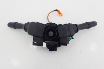 ПЕРЕКЛЮЧАТЕЛЬ ПЕРЕКЛЮЧЕНИЯ TOYOTA YARIS III 17-20 1.5 HYBRID 84140-0D310