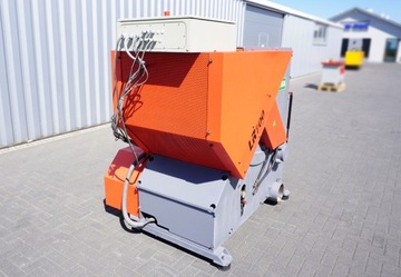RĘBAK ROZDRABNIACZ UNTHA LR700 18,5kW autorewers