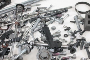 KAWASAKI Z800 13-18 БОЛТЫ БОЛТЫ КОМПЛЕКТ