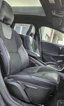 Volvo V40 II Hatchback Facelifting 1.5 T3 152KM 2019 Volvo V40 152Ps.Bezyna Automat R Design Full Led Navi Skora Alcantara 2019, zdjęcie 29