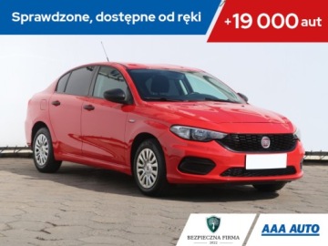 Fiat Tipo II Sedan 1.4 95KM 2019 Fiat Tipo 1.4 16V, Salon Polska, Serwis ASO, Navi