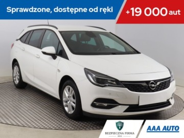 Opel Astra K Sportstourer Facelifting 1.2 Turbo 130KM 2020 Opel Astra 1.2 Turbo, Klima, Klimatronic