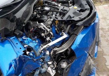 Toyota C-HR I Crossover Facelifting 1.8 Hybrid 122KM 2022 Toyota C-HR Okazja 1.8 Hybryda 122KM, zdjęcie 6