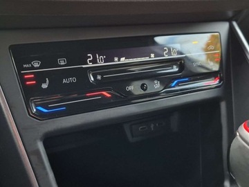 Volkswagen Polo VI GTI Facelifting 2.0 TSI 207KM 2023 Volkswagen Polo Faktura VAT GTI 206km Model 2023 DSG IQ LED 2.0 206KM, zdjęcie 20