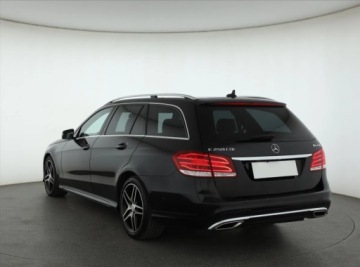 Mercedes Klasa E W212 Kombi Facelifting 250 CDI 204KM 2013 Mercedes E E 250 CDI, Salon Polska, 201 KM, 4X4, zdjęcie 3
