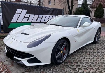 Ferrari 2014 Ferrari F12berlinetta Ferrari F12berlinetta