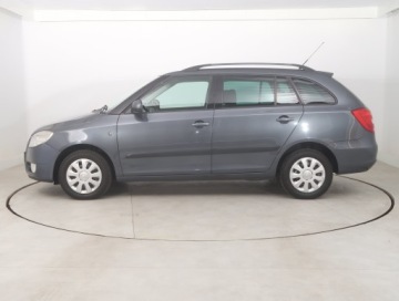 Skoda Fabia II Kombi 1.2 70KM 2008 Skoda Fabia 1.2 12V, Klima, Klimatronic, Tempomat, zdjęcie 2