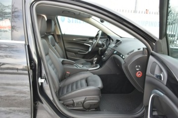 Opel Insignia I Hatchback 2.0 Turbo ECOTEC 220KM 2010 Opel Insignia 2.0Turbo 220KM Manual 2010r. SALON, zdjęcie 22