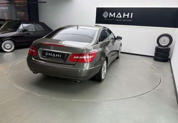 Mercedes Klasa E W212 Coupe 350 CDI BlueEFFICIENCY 231KM 2009 Mercedes-Benz Klasa E Mercedes-Benz Klasa E 3.0 Diesel 231KM, zdjęcie 9