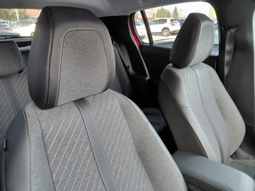 Peugeot 208 II Hatchback Facelifting 1.2 PureTech 100KM 2024 Peugeot 208 Lift Led Navi Kamera Klimatronik 1.2 Benzyna 100KM, zdjęcie 15