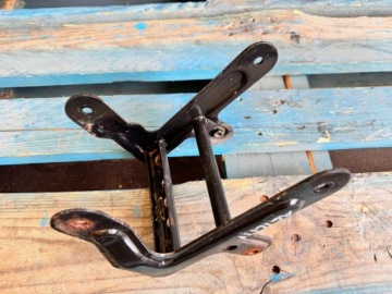 Kymco Agality 50 Крепление на стойку