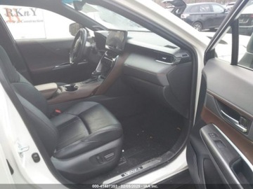 Toyota Venza 2021 Toyota Venza XLE 2021 2.5l 2.5 Hybryda 176KM, zdjęcie 9