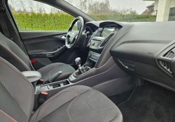 Ford Focus III Sedan Facelifting 1.5 EcoBoost 150KM 2017 Ford Focus 1.5 Benzyna 150 KM, ST-LINE, Niski przebieg,Polecam 1.5 Benzyna, zdjęcie 20