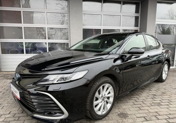 Toyota Camry IX Sedan 2.5 Hybrid Dynamic Force 218KM 2021 Toyota Camry salon Polska, serwis ASO, FV-VAT23, Gwarancja 2.5 Hybryda, zdjęcie 24