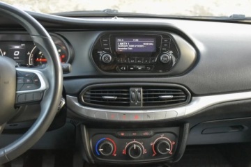 Fiat Tipo II Station Wagon 1.4 95KM 2017 Fiat Tipo FIAT TIPO 1.4 95KM GAZ LPG Klima Czujniki-Parkowania Gwarancja 1, zdjęcie 27