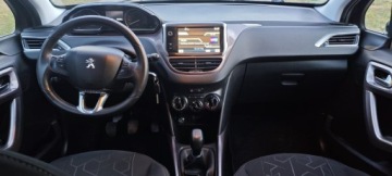 Peugeot 2008 I SUV 1.2 VTi 82KM 2014 Peugeot 2008 Peugeot 2008 1.2 82KM Benzyna Z Niemiec 1.2 Benzyna 82KM, zdjęcie 5