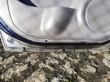 HYUNDAI MATRIX 01- DVEŘE ZADNÍ LEVÉ