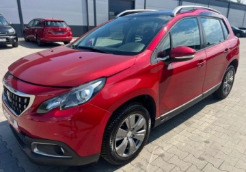 Peugeot 2008 I SUV Facelifting 1.2 PureTech 110KM 2018 Peugeot 2008 Automat Panorama Nawigacja 1.2 Benzyna 110KM, zdjęcie 1