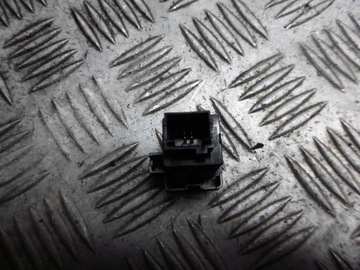 КНОПКА ЗАМКА ДВЕРИ CITROEN C4