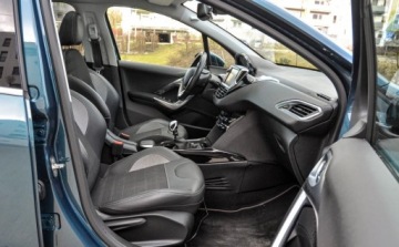 Peugeot 2008 I SUV Facelifting 1.5 BlueHDI 102KM 2018 Peugeot 2008 2018 r. 1,5HDi Salon PL 1 wlasciciel Bezwypadkowy 55 tys.km, zdjęcie 10