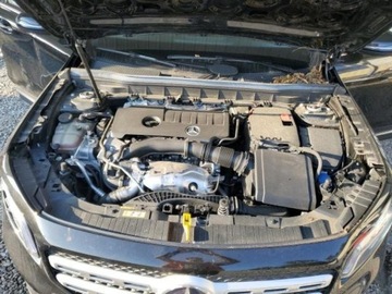 Mercedes GLB 2022 Mercedes-Benz GLB 2022r., 4MATIC, od ubezpieczalni 2.0 Benzyna 221KM, zdjęcie 11