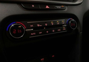Kia Ceed III Kombi Facelifting 1.5 T-GDI 160KM 2022 Kia Ceed SW M 1.5T 160KM M6 20222023r., Salon PL, I wlasciciel, VAT 23,hak, zdjęcie 23