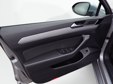 Volkswagen Passat 2022 Volkswagen Passat Variant HAK Faktura VAT Kamera Nawigacja 2.0 Diesel, zdjęcie 8